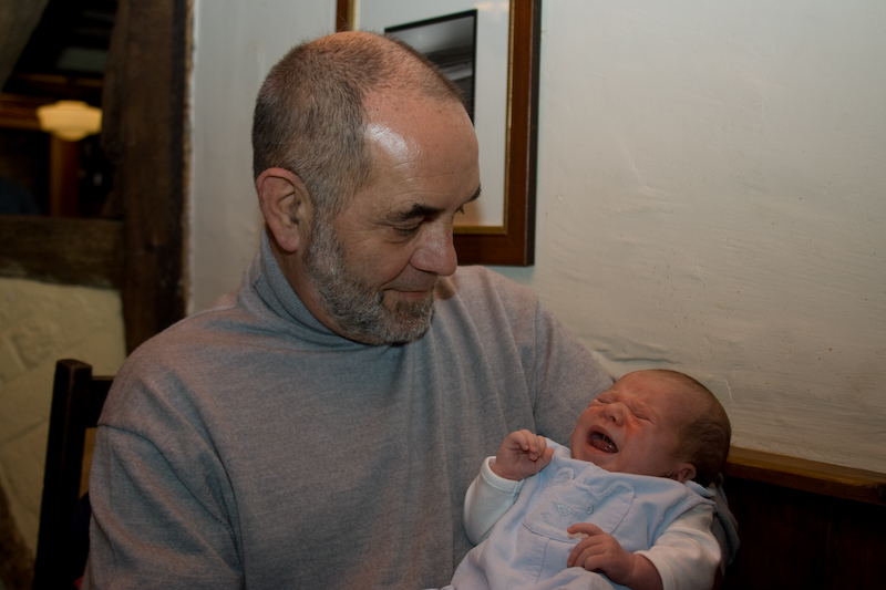 Grand-papa et Oscar au pub...