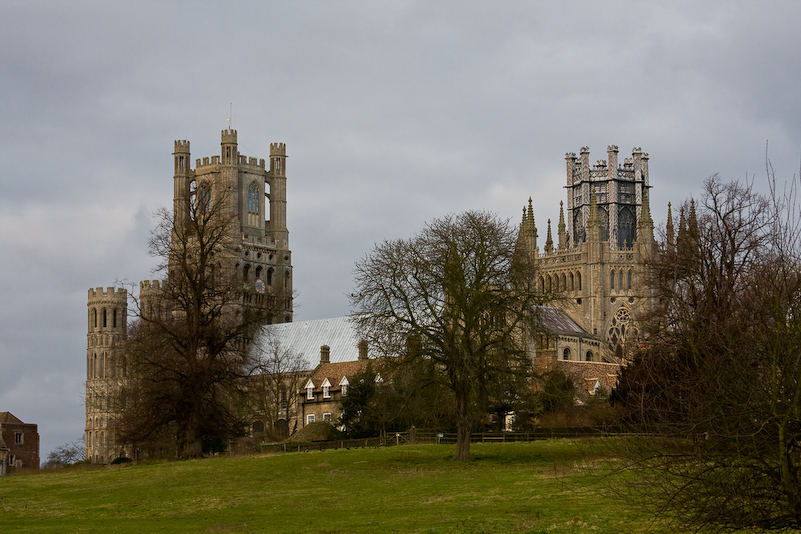 Ely avec Nigel, Ruth, Becky, Jess et Oscar - 02 Janvier 2009