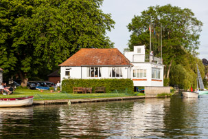 Henley-on-Thames - 11 June 2014 / The sailing club from the River