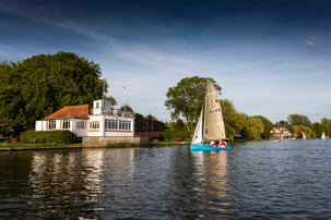 Henley-on-Thames - 11 June 2014 / Sailing club from the River