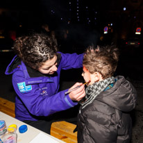 Samoens - 26 December 2014 / Oscar getting his face painted...
