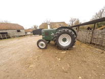 Manor Farm Country Park - 04 April 2016 / Tractors